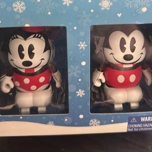 Disney Vinylmation Minnie & Mickey Figure Duo in Red and White